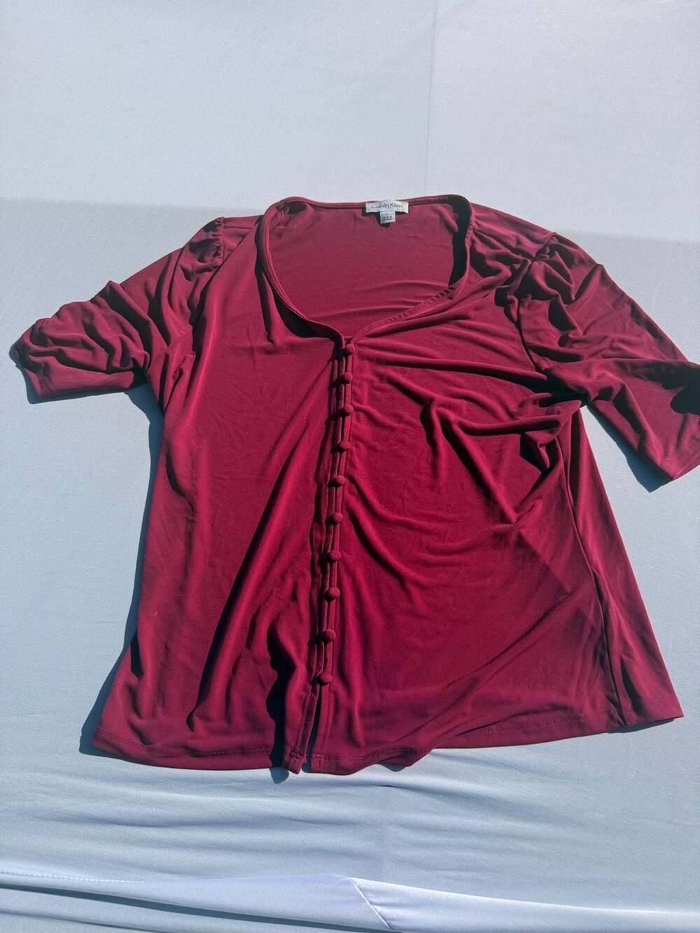 Calvin Klein Women's Burgundy Button-Trim Ruched Short Sleeve Top